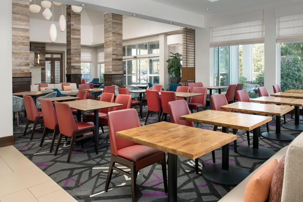 Hilton Garden Inn Charlotte Airport image 14