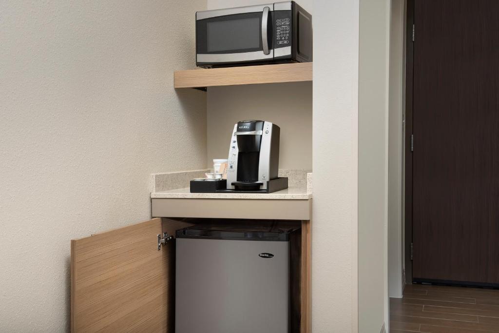 Hilton Garden Inn Charlotte Airport image 20
