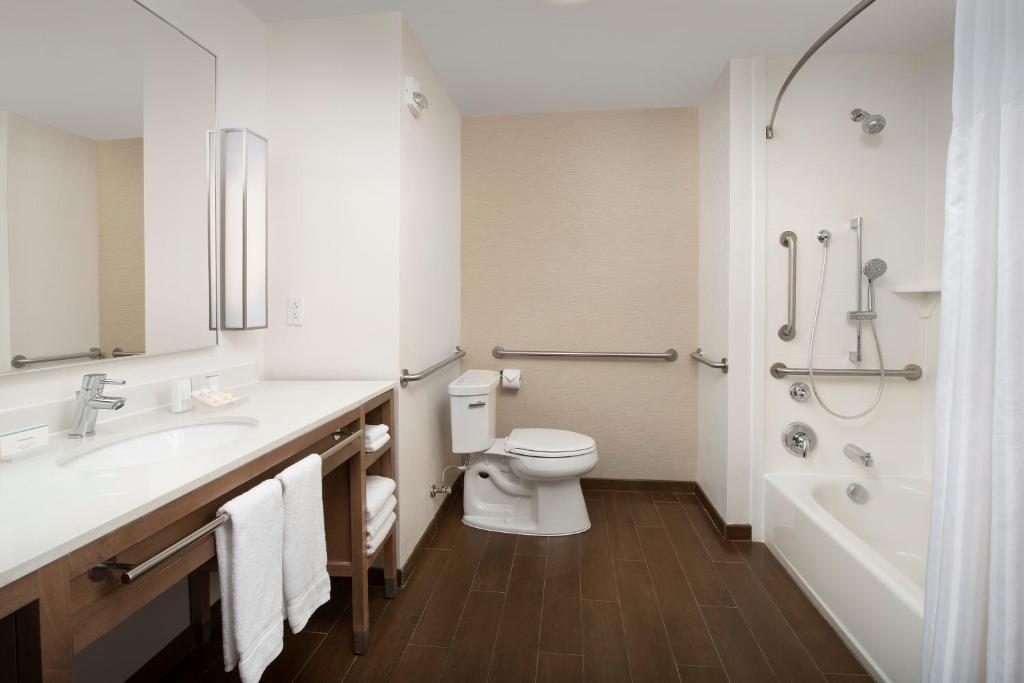 Hilton Garden Inn Charlotte Airport image 21