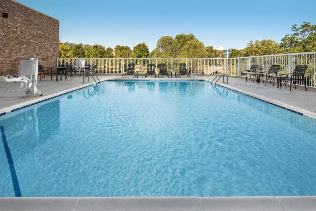 Hilton Garden Inn Charlotte Airport image 6
